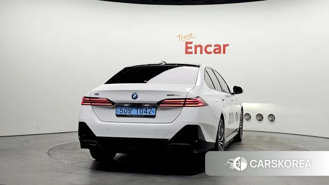 BMW i5 (G60) id 3825729 из Кореи 14