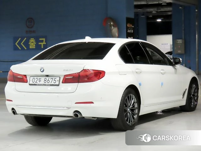BMW 5 Series (G30) id 4748313 из Кореи 14