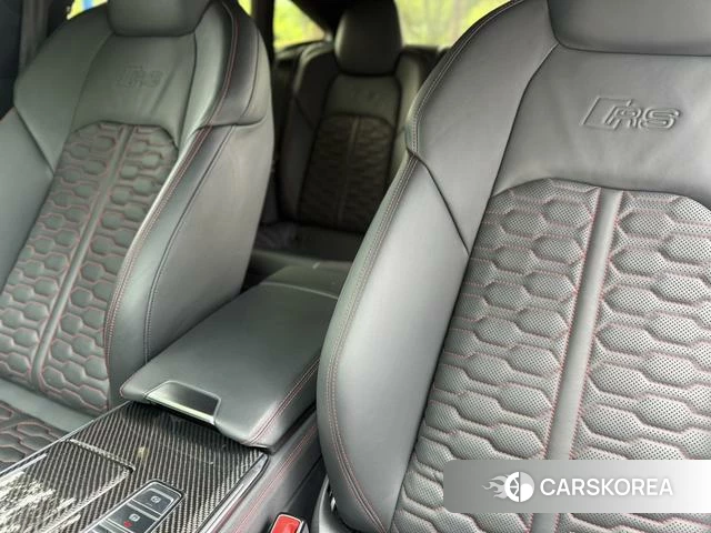 Audi RS 7 2021 Черный из Китая, фото 4