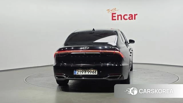 Hyundai The New Grandeur IG id 4562536 из Кореи 32