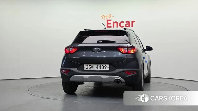 Kia Stonic id 4465675 из Кореи 14