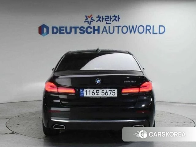BMW 5 Series (G30) id 4443608 из Кореи 14