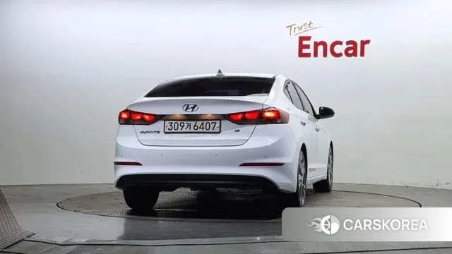 Hyundai Avante AD id 2981805 из Кореи 14