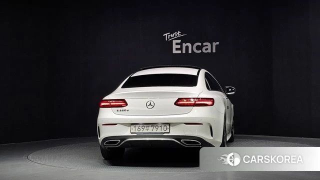 Mercedes-Benz E-Class W213 id 4688904 из Кореи 27