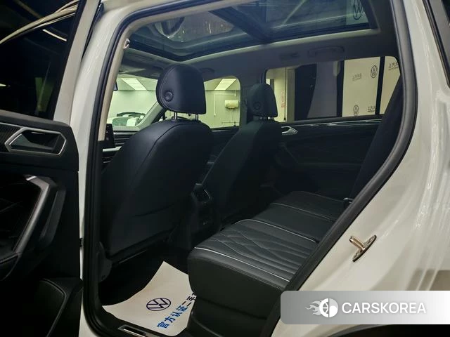 Volkswagen Tiguan L 2024 Белый из Китая, фото 4