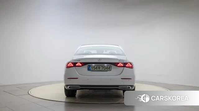 Mercedes-Benz E-Class W214 id 2983849 из Кореи 14