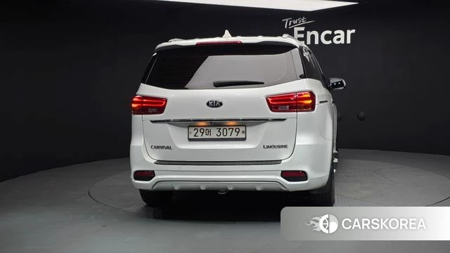 Kia The New Carnival id 4339396 из Кореи 14