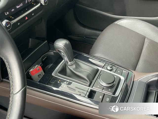 Mazda CX-30 id 4262598 из Китая 9