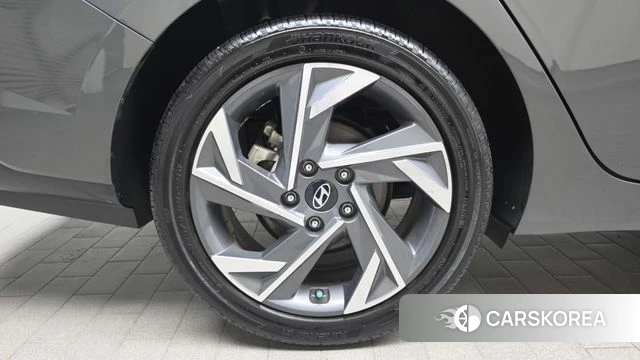 Hyundai The New Avante (CN7) id 4623527 из Кореи 28