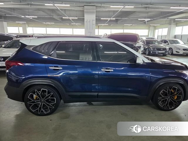 Kia Seltos id 4737050 из Кореи 14
