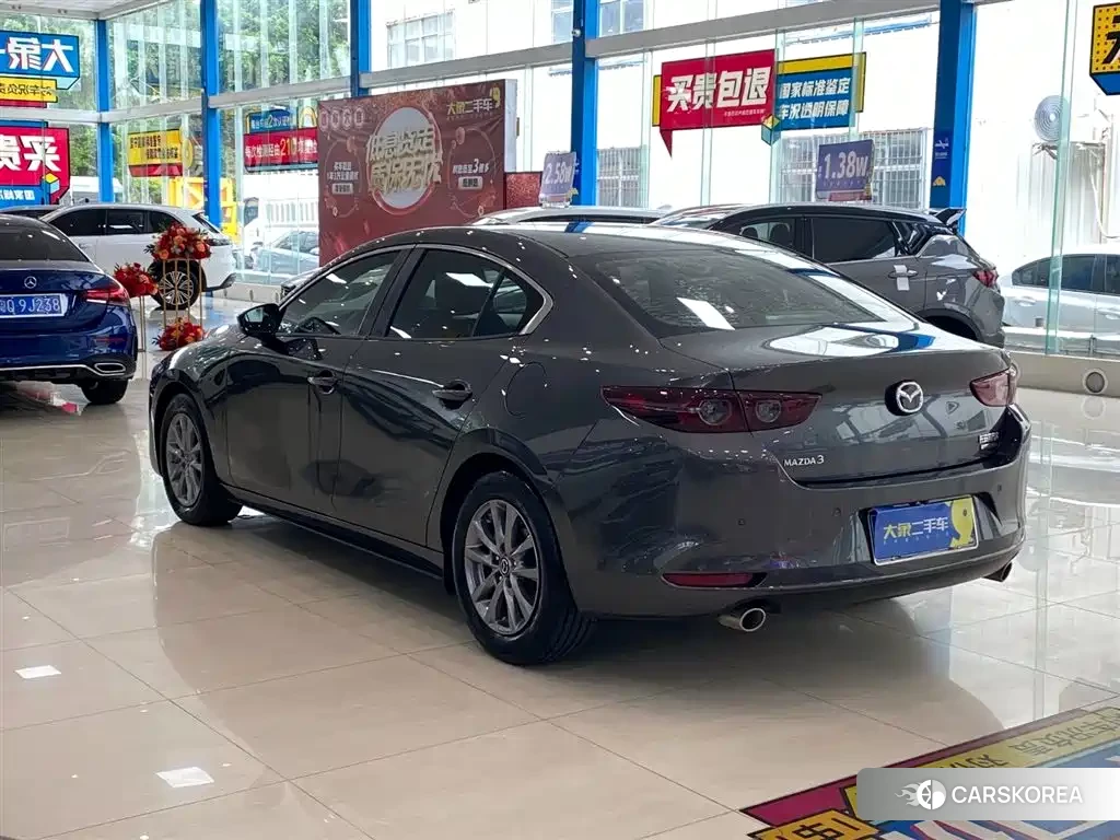Mazda 3 2023 Silver/gray из Китая, фото 6