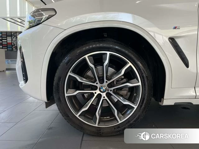 BMW X3 id 4253458 из Китая 9