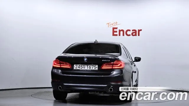 BMW 5 Series (G30) id 2859792 из Кореи 14