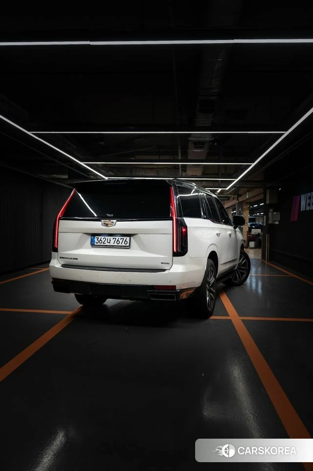 Cadillac Escalade 5th Generation 2021 Белый из Кореи, фото 5