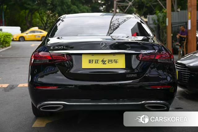 Mercedes-Benz E-class id 4321193 из Китая 7