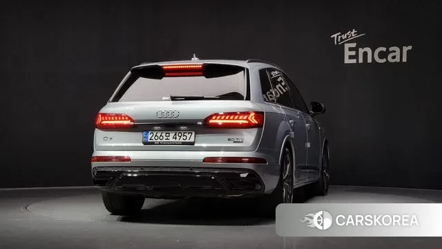 Audi Q7 (4M) id 3372103 из Кореи 14