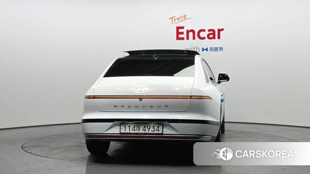 Hyundai Grandeur Hybrid (GN7) id 3897296 из Кореи 14