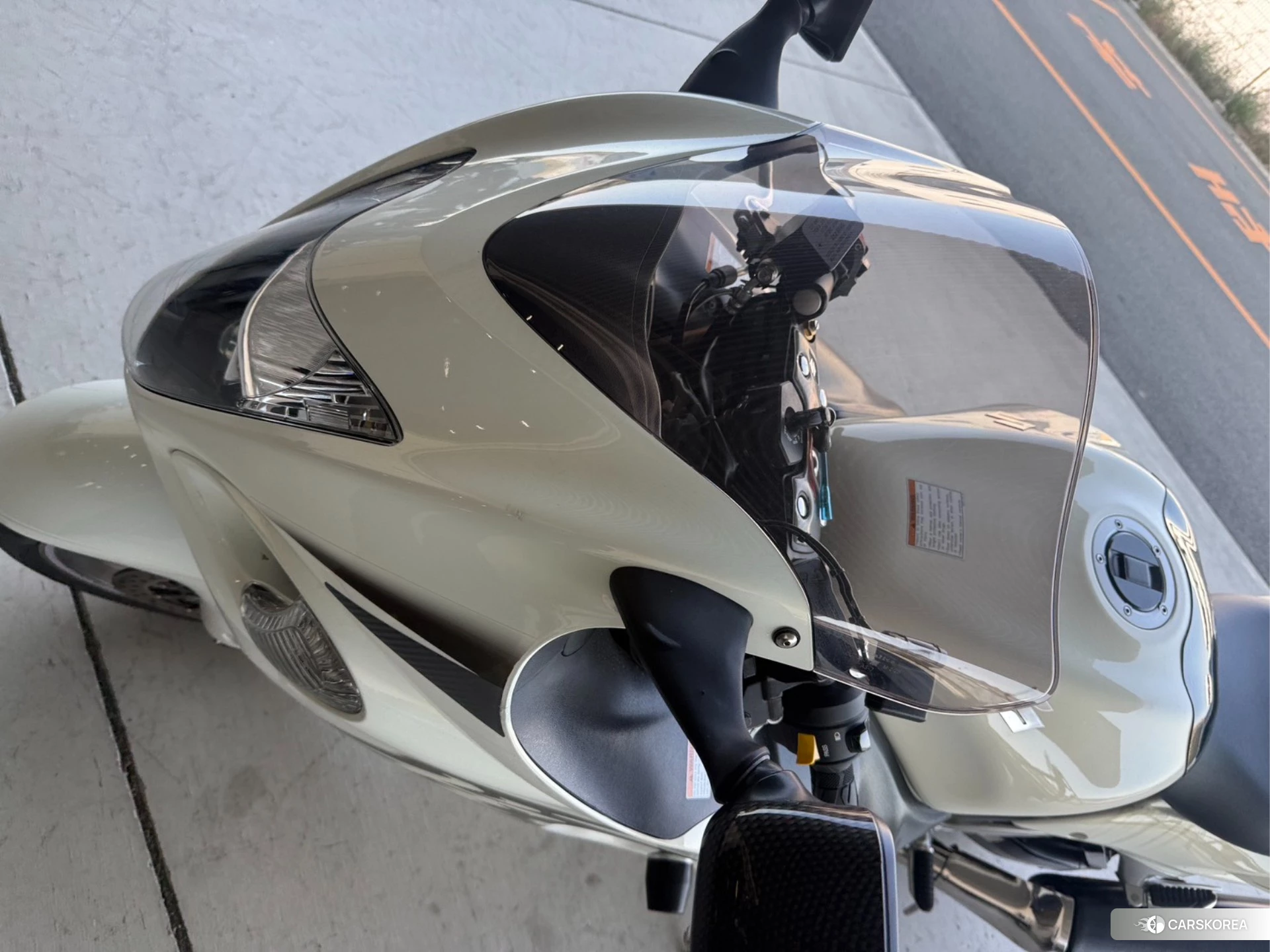 Suzuki GSX1300R HAYABUSA id 3947791 из Японии 8