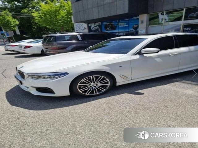 BMW 5 Series (G30) 2020 Белый из Кореи, фото 5