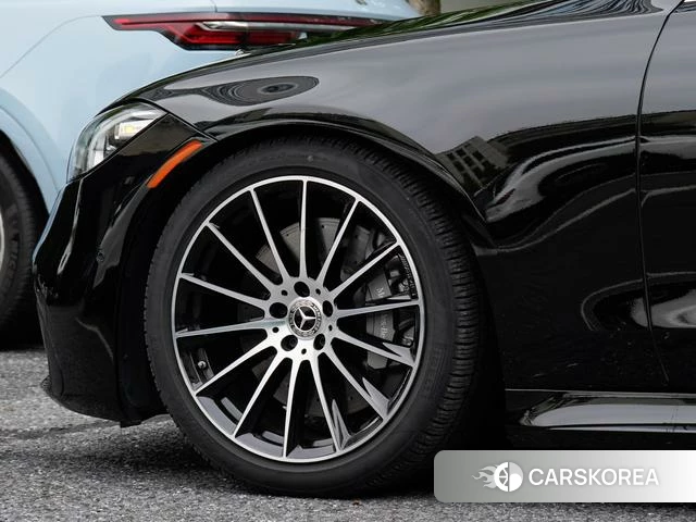 Mercedes-Benz S-class id 4358901 из Китая 16