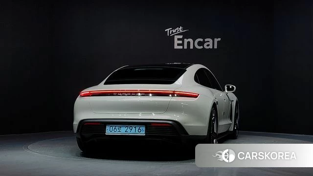 Porsche Taycan id 4623191 из Кореи 30