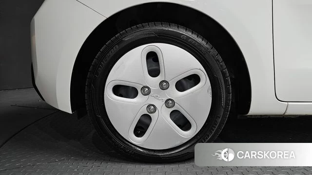 Kia The New Kia Ray id 4681667 из Кореи 25