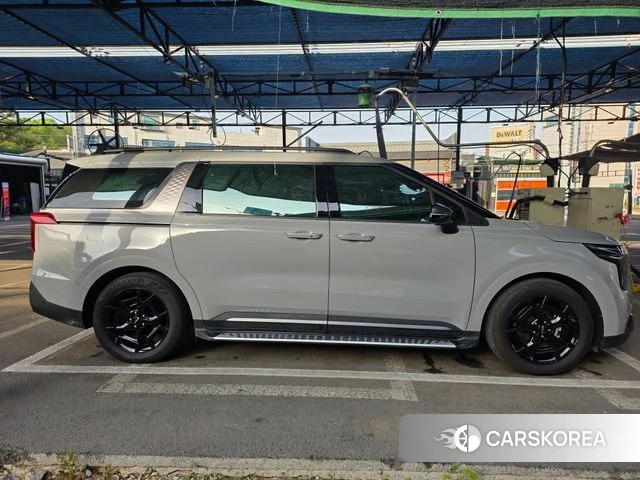 Kia The New Carnival 4th Generation 2024 Серебристо-серый из Кореи, фото 4