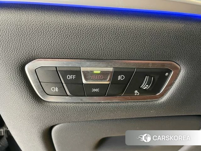 BMW X7 id 3857638 из Китая 29