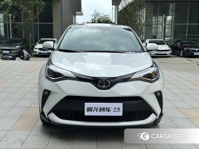 Toyota C-HR id 4368350 из Китая 21