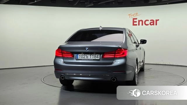BMW 5 Series (G30) id 4530982 из Кореи 14