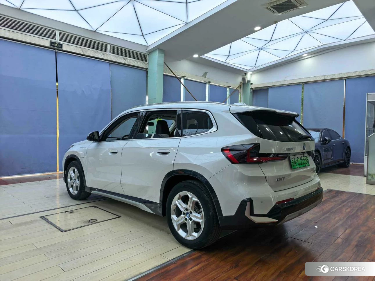 BMW iX1 id 4452168 из Китая 10