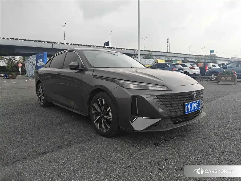 Chang'an Yida 2023 Silver/gray из Китая, фото 5