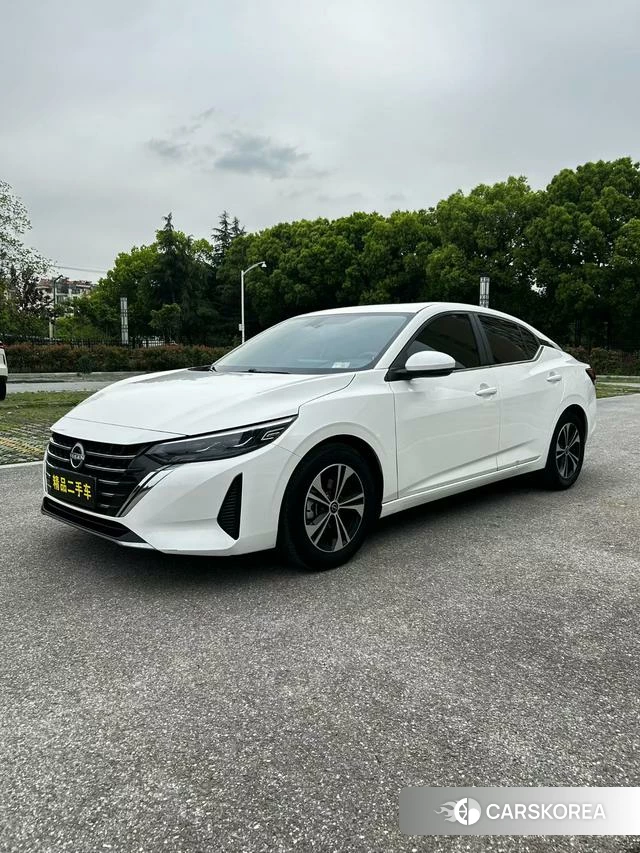 Nissan Xuan Yi 2024 Белый из Китая, фото 4