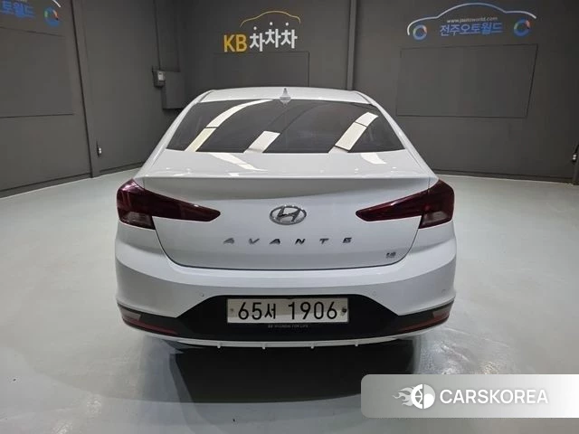 Hyundai The New Avante AD id 3936698 из Кореи 14