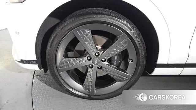 Genesis GV70 id 3483624 из Кореи 14