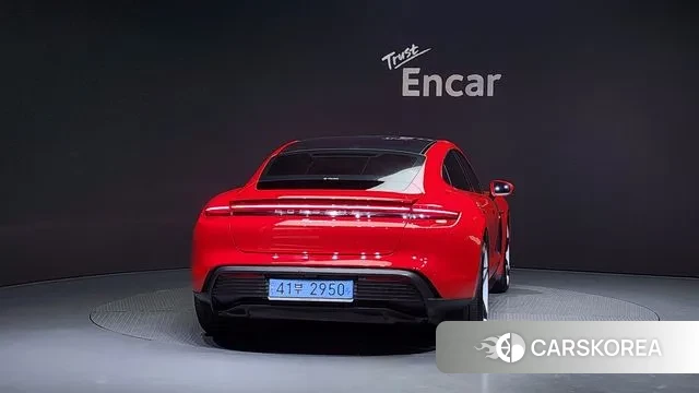 Porsche Taycan id 2968697 из Кореи 14