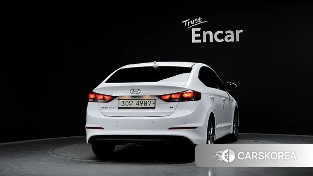 Hyundai Avante AD id 3386149 из Кореи 14