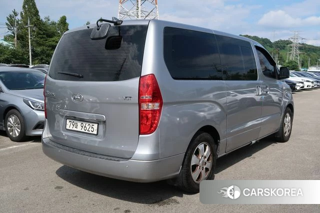 Hyundai The New Grand Starex id 4680952 из Кореи 13