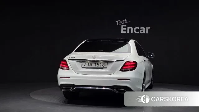 Mercedes-Benz E-Class W213 id 3297314 из Кореи 14