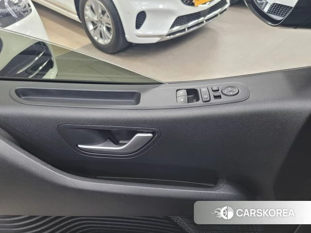 Hyundai Staria id 3823735 из Кореи 14