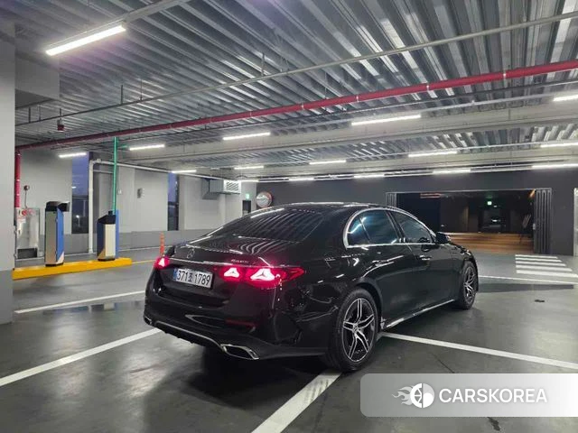 Mercedes-Benz E-Class W214 2026 Черный из Кореи, фото 4