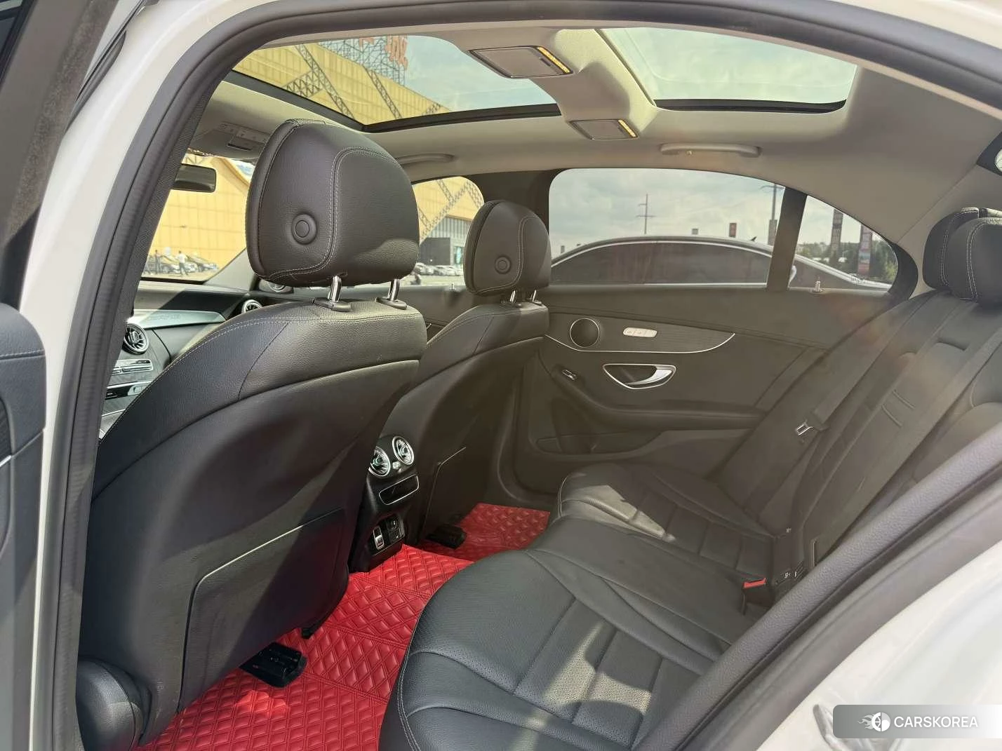 Mercedes-Benz Class C 2020 Белый из Китая, фото 4
