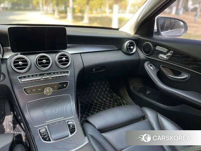 Mercedes-Benz Class C (imported) id 4209434 из Китая 19