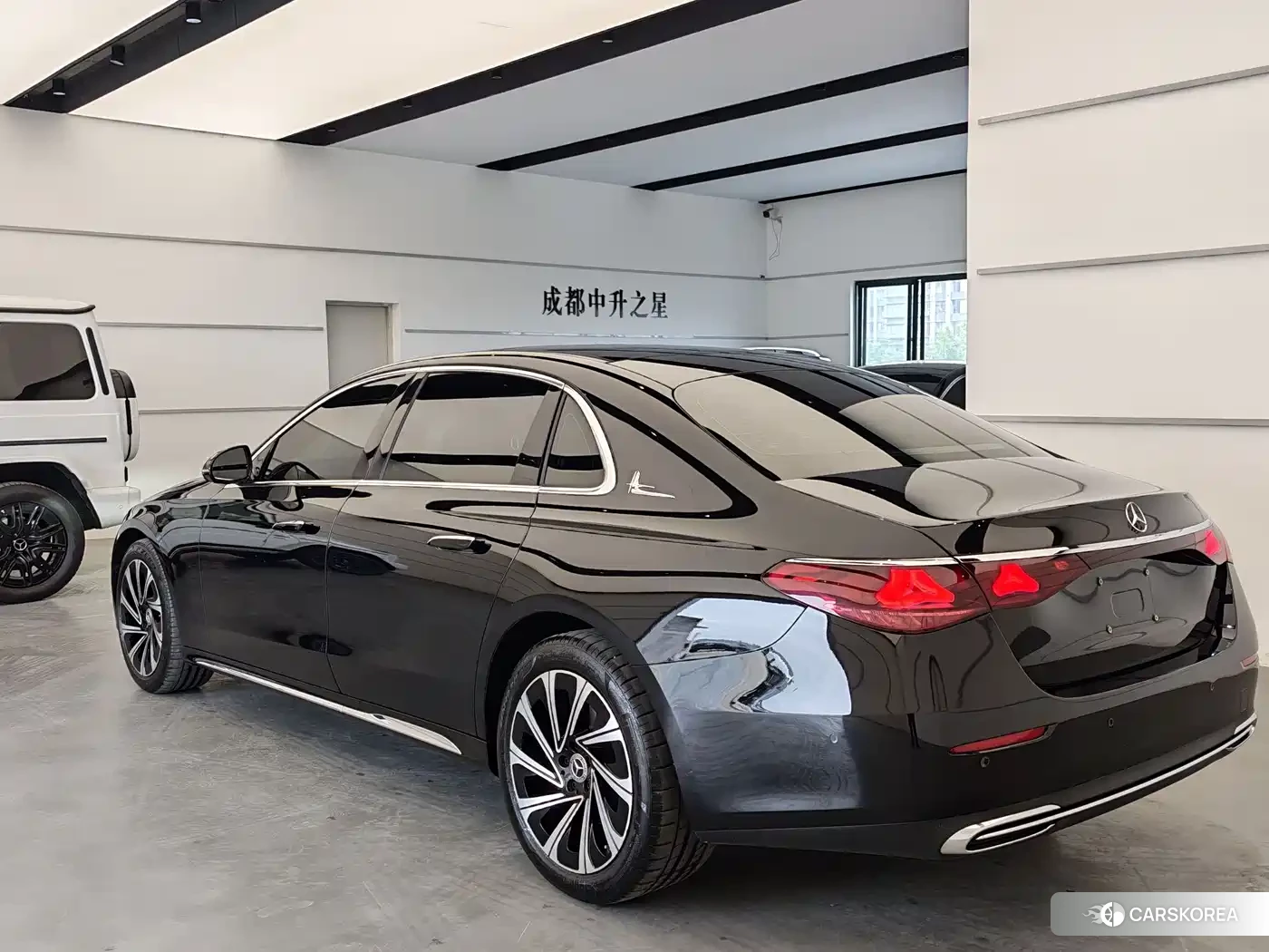 Mercedes-Benz E-Class id 4548305 из Китая 9