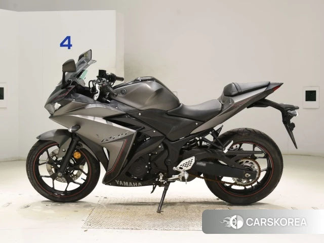 Проданный Yamaha YZF-R25 2016 из Японии