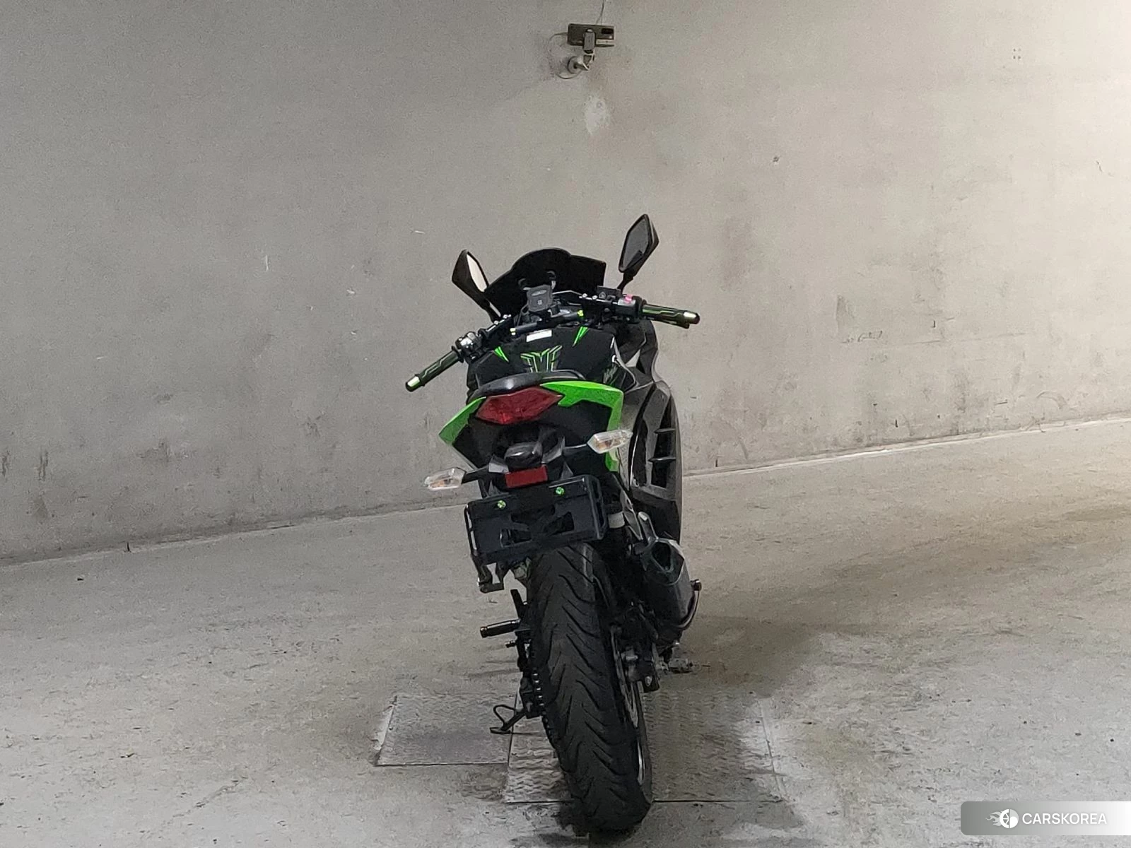 Kawasaki NINJA 250 2016 из Японии, фото 2