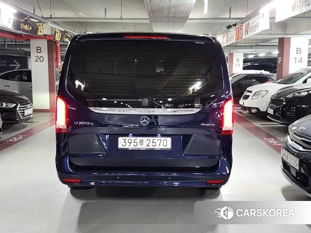 Mercedes-Benz V-Class id 3777383 из Кореи 14