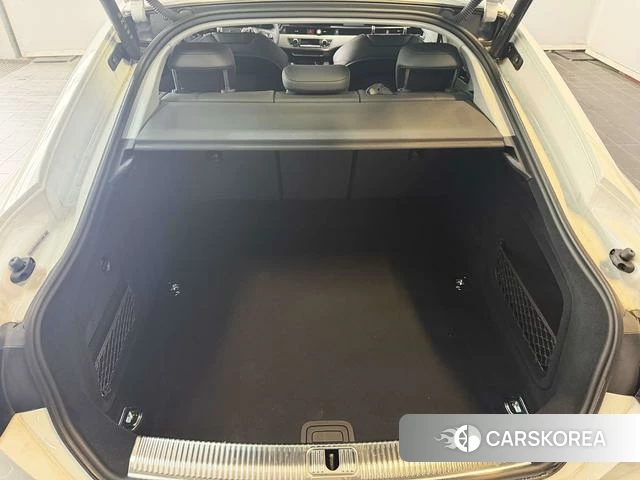 Audi A5 id 4236156 из Китая 9