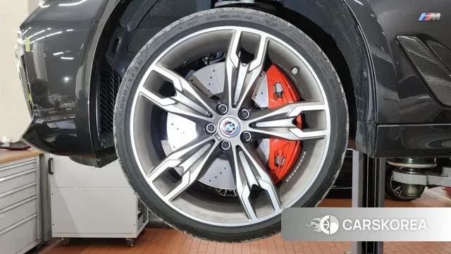 BMW 5 Series (G30) 2022 Серый из Кореи, фото 4