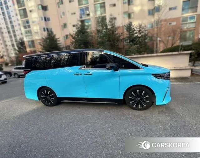 Toyota Alphard 4th Generation 2024 Белый из Кореи, фото 4